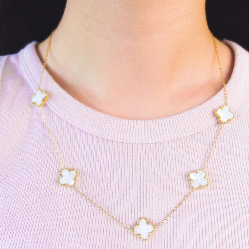 Clover White Gold Necklace