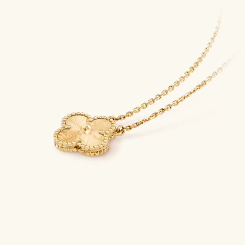 Clover Gold Pendant