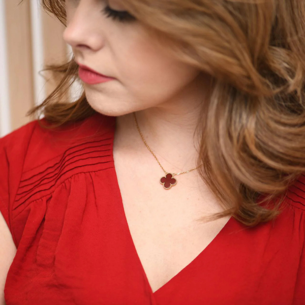 Clover Red Pendant With Studs