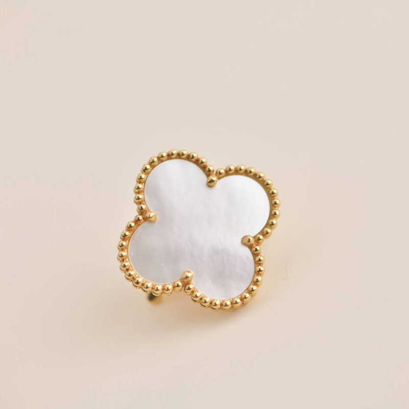 Clover White Gold Studs