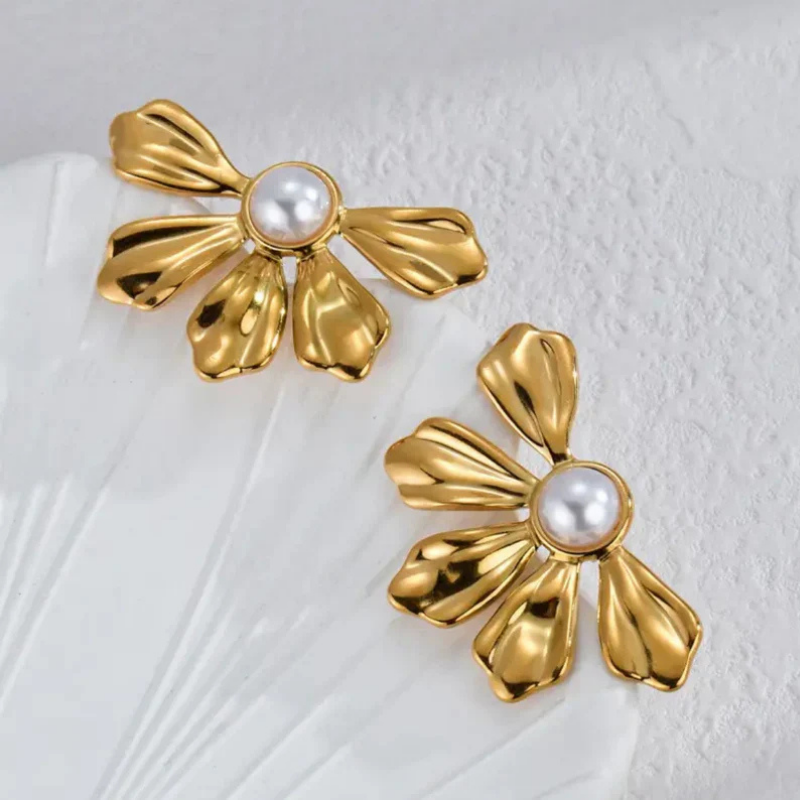 Daze Gold Earrings