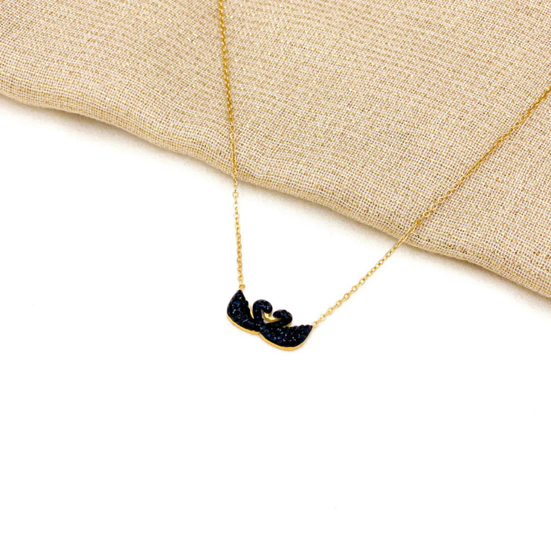 Double Swan Black Pendant